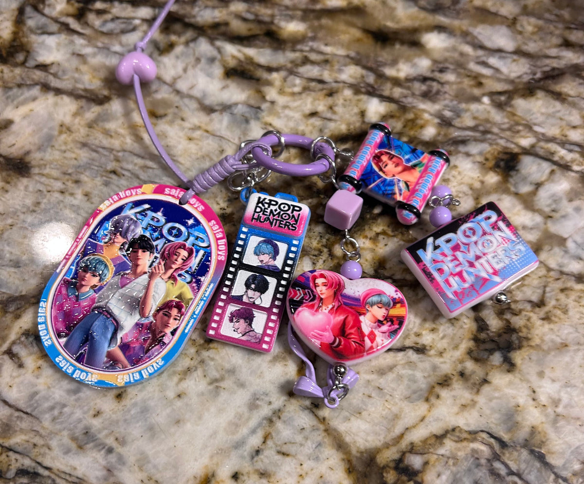 Straw Topper Bag Key Charm