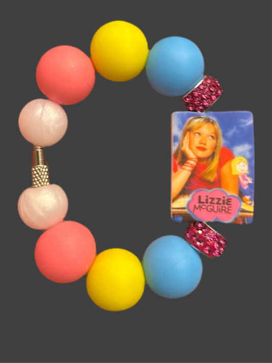 Liz Handle Charm