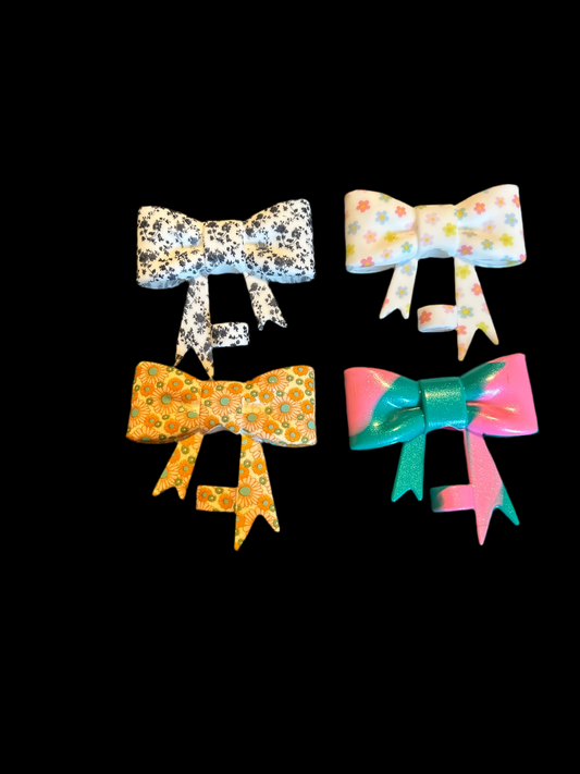 Bow Straw Topper