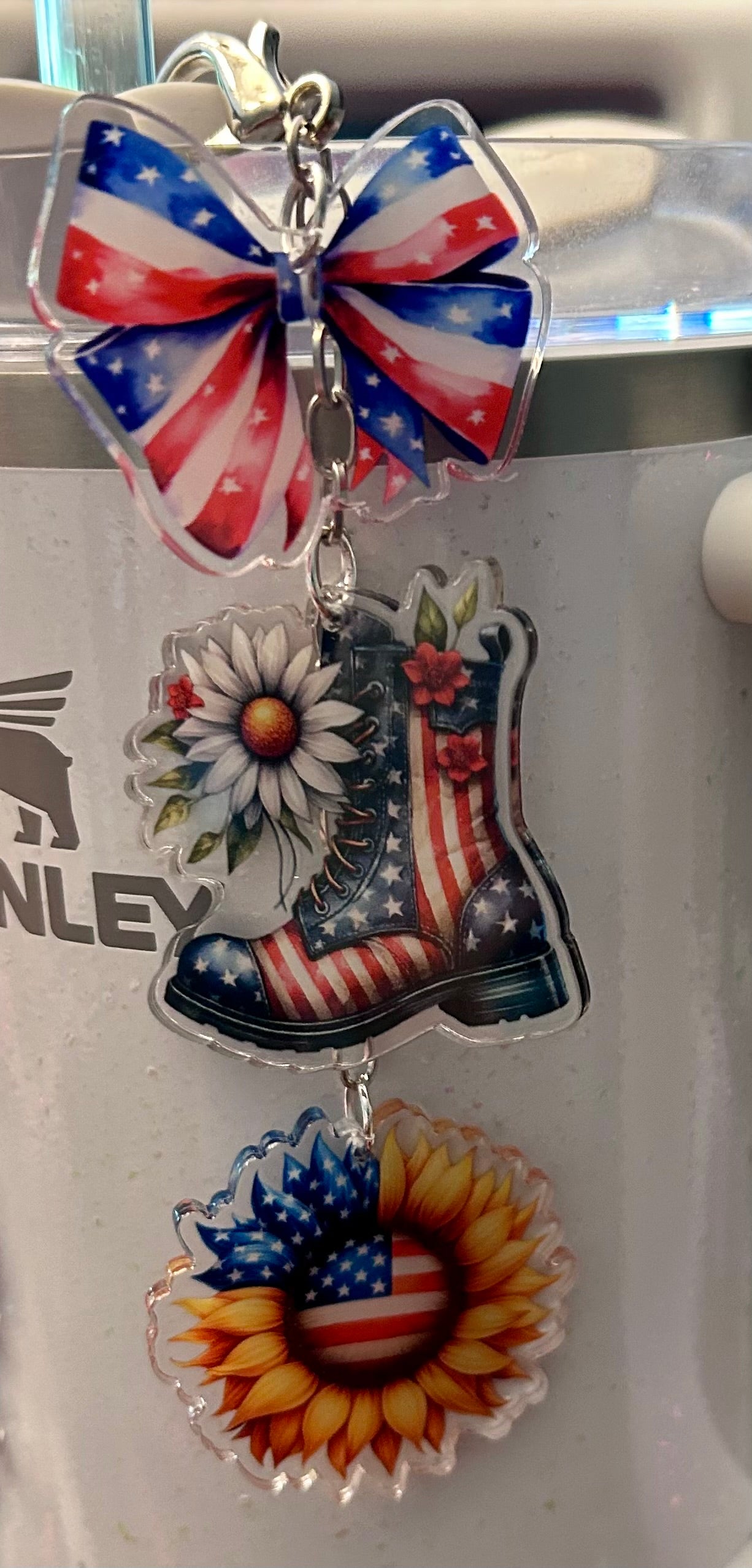 Celebrate Straw Topper Dangle Charm